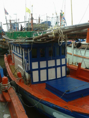 เรือรอบปลาแดง / พร้อมใช้งาน