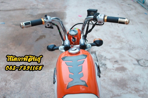 ขายด่วน  Gorilla(กอลิล่า) 13,900 บาท เล่มทะเบียนพร้อมชุดโอน+แผ่นป้ายทะเบียน ถูกๆไปเลย - เครื่อง 125cc เงียบ มีไดร์สตาร์ทมือแต่บุ่มกดเสีย - เบรคหน้ๅ-หลังดีๆเลย  -ใช้งานน้อย จดทะเบียนครอบครอง ปี 55 082-7391165 โน๊ต  (((มีบริกๅรส่งถึงหน้ๅบ้ๅนครับ)) รถจอดอยู่