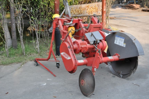 ขายเครื่องปั้นคันนาNIPLOติดหลังรถไถ สภาพสวยเดิมจากญี่ปุ่น ยังไม่เคยใช้งานในไทย 150,000 เท่านั้น!!