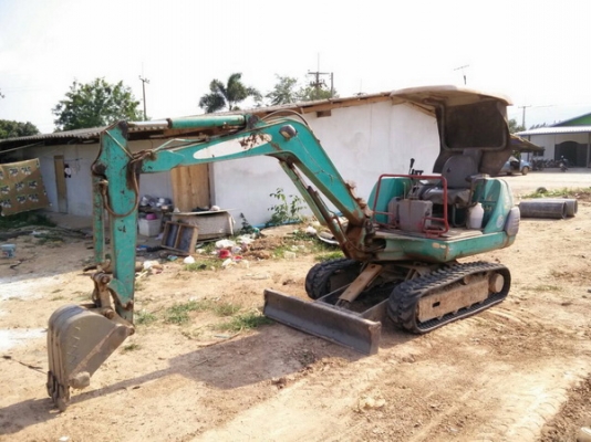 ขายรถขุด KOMATSU PC20-7 ราคา 255,000 ครับ ขายรถขุด KOMATSU PC20-7 ราคา 255,000 ครับ