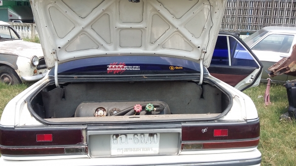 ขายรถโตโยต้า คลาว ใช้ได้ทั้งแก๊ส และ น้ำมัน