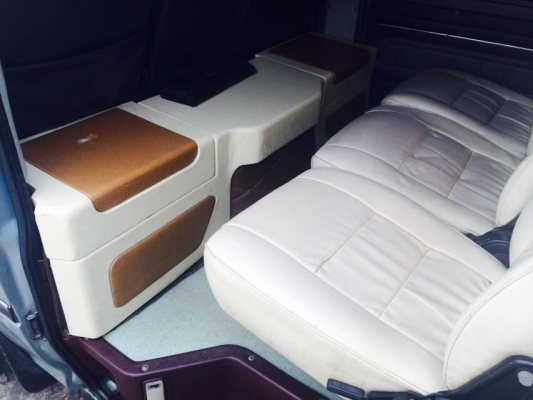 ขายรถตู้ หัวจรวดหลังคาเตี้ย ปี 96 เครื่องเจออโต้ สองระบบ แต่งตัวนอก