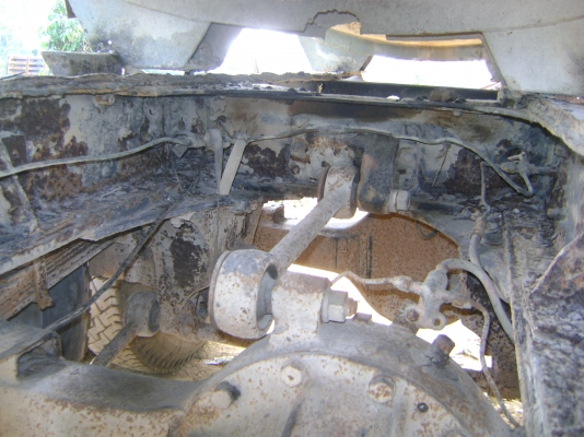 หัวยาว  ถังน้ำต้องเปลี่ยน  รถตามภาพ   ราคา  190,000 บาท