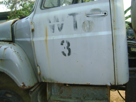 หัวยาว  ถังน้ำต้องเปลี่ยน  รถตามภาพ   ราคา  190,000 บาท