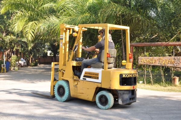 ขายFORKLIFT KOMATSU FG15-12 (1.5ตัน)สวยเดิมจากญี่ปุ่น ยังไม่เคยใช้ในไทย 119,000เท่านั้น!!