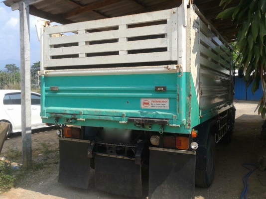 รถฮีโน่ 6 ล้อดั้ม 175 แรงม้า. ปี 55  ( รถวิ่ง 7x,xxx กม. )   สนใจติดต่อ 081 - 6079515