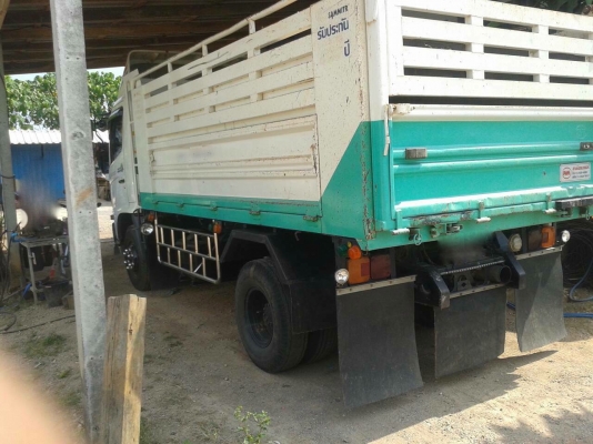 รถฮีโน่ 6 ล้อดั้ม 175 แรงม้า. ปี 55  ( รถวิ่ง 7x,xxx กม. )   สนใจติดต่อ 081 - 6079515