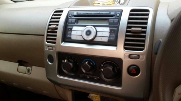 ขายรถกระบะ NISSAN ฟอนเทียล navara LE ปี 52 ขายรถกระบะ NISSAN ฟอนเทียล navara LE ปี 52