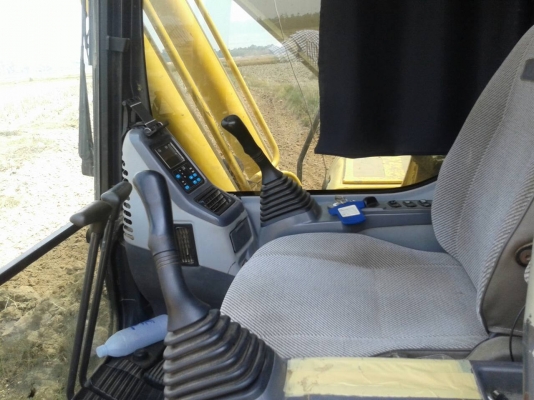 ขายด่วนKOMATSU PC200-7ทะเบียนราคาเบาๆโทร0843923995 ขายด่วนKOMATSU PC200-7ทะเบียนราคาเบาๆโทร0843923995