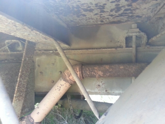 รถอีซูซุ 10 ล้อ ติดเครน 3 ตัน เปลื่ยนเครื่อง 175  แรงม้า.  สนใจติดต่อ 081 - 6079515