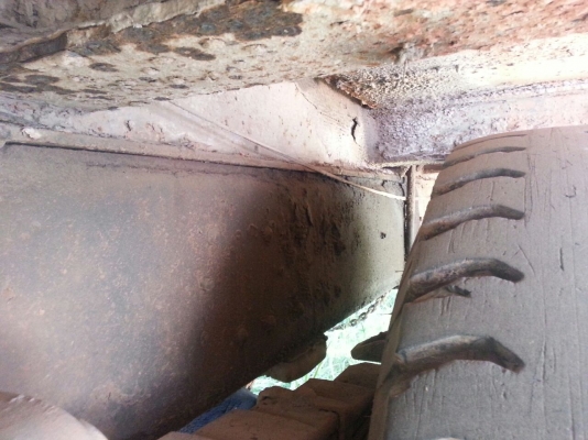 รถอีซูซุ 10 ล้อ ติดเครน 3 ตัน เปลื่ยนเครื่อง 175  แรงม้า.  สนใจติดต่อ 081 - 6079515