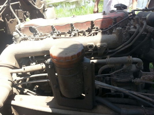 รถอีซูซุ 10 ล้อ ติดเครน 3 ตัน เปลื่ยนเครื่อง 175  แรงม้า.  สนใจติดต่อ 081 - 6079515