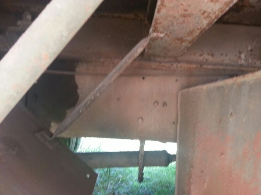 รถอีซูซุ 10 ล้อ ติดเครน 3 ตัน เปลื่ยนเครื่อง 175  แรงม้า.  สนใจติดต่อ 081 - 6079515