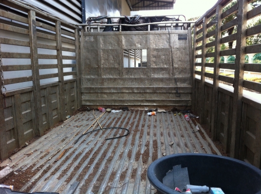 ขายกระบะ 6 ล้อ สแตนเลสแท้ !!!!