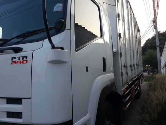 ขายคับ FTR 240 ตัวล่าสุด ตู้ 10 บาน 7.6 m สวยพร้อมใช้ โทร 088-4501277