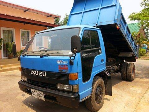 ขายดั้มISUZU NPR 110แรง Fหน้า-หลัง กระบะดั้มต่อใหม่สวยมากไม่ผุ ยางดี6เส้น เครื่องดี ภายในสวย คัชซีสวย สภาพพร้อมใช้งาน เอกสารพร้อมโอน สนใจโทร 090-8588220คุณนะ 093-3258446คุณบิวตี้ ID:narong498 หรือ www.truck.in.th/498 หรือfb:ณรงค์ ซื้อขายรถมือสอง(เว็บไซต์ส