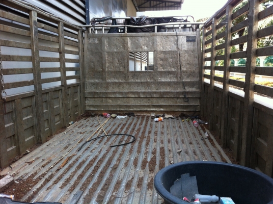 ขายกระบะ 6 ล้อ สแตนเลสแท้ !!!!