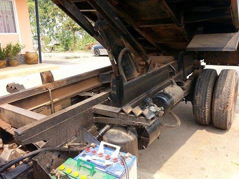 ขายแพคคู่สุดคุ้ม ดั้มISUZU NPR 110แรง Fหน้า-หลัง กระบะดั้มต่อใหม่สวยมากไม่ผุ ยางดี6เส้น เครื่องดี ภายในสวย คัชซีสวย สภาพพร้อมใช้งาน เอกสารพร้อมโอน สนใจโทร 090-8588220คุณนะ 093-3258446คุณบิวตี้ ID:narong498 หรือ www.truck.in.th/498 หรือfb:ณรงค์ ซื้อขายรถมื