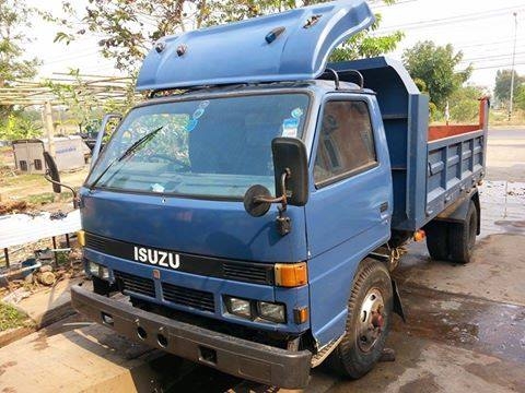 ขายแพคคู่สุดคุ้ม ดั้มISUZU NPR 110แรง Fหน้า-หลัง กระบะดั้มต่อใหม่สวยมากไม่ผุ ยางดี6เส้น เครื่องดี ภายในสวย คัชซีสวย สภาพพร้อมใช้งาน เอกสารพร้อมโอน สนใจโทร 090-8588220คุณนะ 093-3258446คุณบิวตี้ ID:narong498 หรือ www.truck.in.th/498 หรือfb:ณรงค์ ซื้อขายรถมื