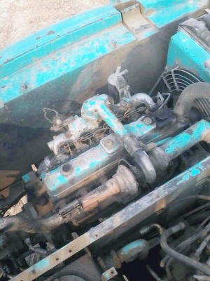 KOBELCO MARK V SK 200 รถบอดี้สวยมากพร้อมใช้งานได้เลย ไฟฟ้าหน้าจอเต็ม เครื่องเดิมๆปั๊มเดิมแรงดีทำงานเร็วไม่มีโหลด ภายในห้องเก๋งสะอาดสวยไม่เลอะ แอร์เย็น ขับง่ายควบคุมง่ายเร็วดี ภายนอกบูมอาร์มสวยไม่มีปะ ช่วงล่างเอวแน่นดี โรลเลอร์โซ่บูทใบแทรกหนาดีประมาณ 70\% พ KOBELCO MARK V SK 200 รถบอดี้สวยมากพร้อมใช้งานได้เลย ไฟฟ้าหน้าจอเต็ม เครื่องเดิมๆปั๊มเดิมแรงดีทำงานเร็วไม่มีโหลด ภายในห้องเก๋งสะอาดสวยไม่เลอะ แอร์เย็น ขับง่ายควบคุมง่ายเร็วดี ภายนอกบูมอาร์มสวยไม่มีปะ ช่วงล่างเอวแน่นดี โรลเลอร์โซ่บูทใบแทรกหนาดีประมาณ 70\% พ