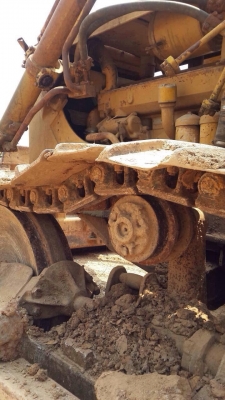 ขายแทรกเตอร์ cat D5 ขายแทรกเตอร์ cat D5