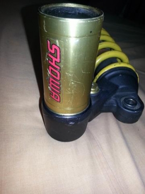 ขายโช๊คshowa แท้