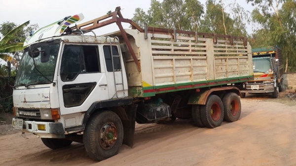 ขาย10ล้อ หลงFUSO FN527 2เพลา ดัมพ์ เทอร์โบว์แชชซีสวย เครื่องดี สโลว์อินเตอร์ สภาพร้อมลุยงาน เอกสารเล่มทะเบียนพร้อมโอน แอร์เย็น พ.เพาเวอร์เบรคทิ๊ฟฟี่