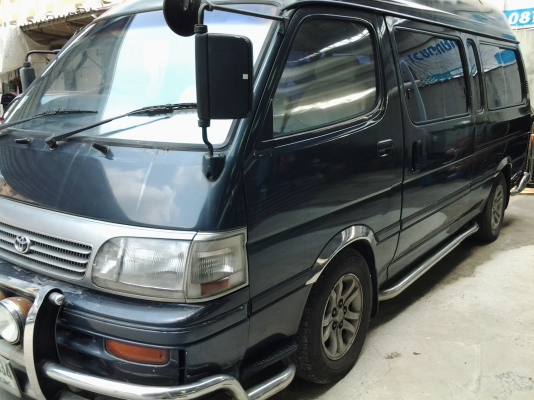 รถเที่ยว หลังคาสูง แต่ง VIP