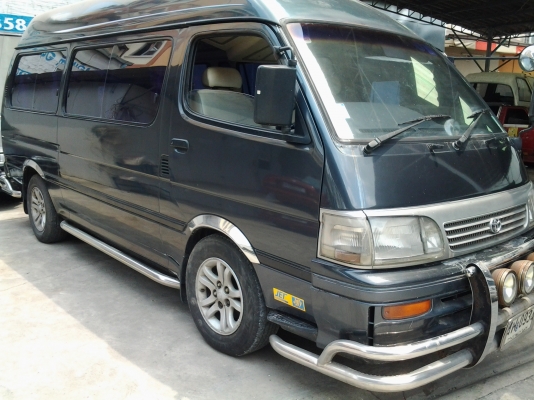 รถเที่ยว หลังคาสูง แต่ง VIP