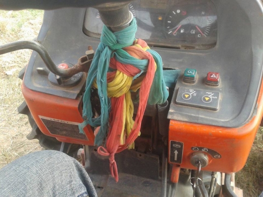 ขายรถแทรคเตอร์ รถไถ คูโบต้าM7040 อุปกรณ์ครบ เครื่องดีปั๊มแรง สภาพพร้อมใช้งาน ยางดี ชม.ทำงานน้อย เอกสารเล่มทะเบียนพร้อมโอน ขายรถแทรคเตอร์ รถไถ คูโบต้าM7040 อุปกรณ์ครบ เครื่องดีปั๊มแรง สภาพพร้อมใช้งาน ยางดี ชม.ทำงานน้อย เอกสารเล่มทะเบียนพร้อมโอน