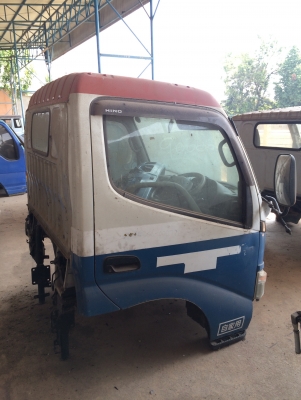 แสงฟ้าเต้นรถ///จำหน่ายหัวเก๋งญี่ปุ่น Dutro-ดูโท่ยูโร3 หัวแคบ24v. สภาพสวย อุปกรณ์ครบ