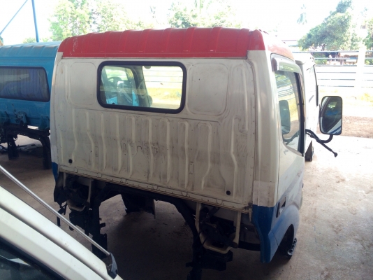 แสงฟ้าเต้นรถ///จำหน่ายหัวเก๋งญี่ปุ่น Dutro-ดูโท่ยูโร3 หัวแคบ24v. สภาพสวย อุปกรณ์ครบ