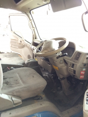 แสงฟ้าเต้นรถ///จำหน่ายหัวเก๋งญี่ปุ่น Dutro-ดูโท่ยูโร3 หัวแคบ24v. สภาพสวย อุปกรณ์ครบ