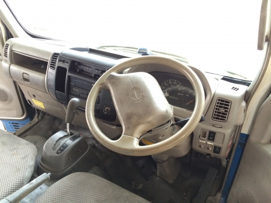 แสงฟ้าเต้นรถ///จำหน่ายหัวเก๋งญี่ปุ่น Dutro-ดูโท่ยูโร3 หัวแคบ24v. สภาพสวย อุปกรณ์ครบ