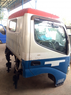 แสงฟ้าเต้นรถ///จำหน่ายหัวเก๋งญี่ปุ่น Dutro-ดูโท่ยูโร3 หัวแคบ24v. สภาพสวย อุปกรณ์ครบ