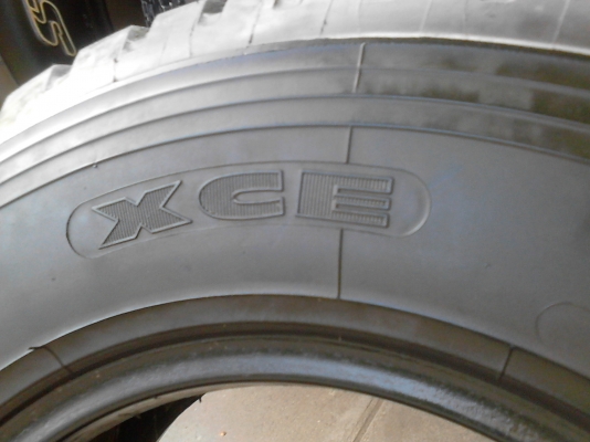 195R14  MICHELIN XCE มี  1 เส้น Tel.081-427-3941