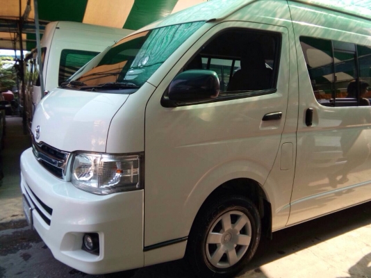 ขายรถตู้ TOYOTA.  COMMUTER ดีเซลล์. ปี 2012  ราคา. 839,000 บาท. โทร 0922726669 โทรสอบถามได้ค่ะคุณ ตันหยง