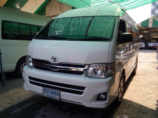 ขายรถตู้ TOYOTA.  COMMUTER ดีเซลล์. ปี 2012  ราคา. 839,000 บาท. โทร 0922726669 โทรสอบถามได้ค่ะคุณ ตันหยง