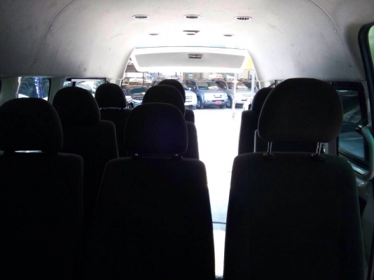 ขายรถตู้ TOYOTA.  COMMUTER ดีเซลล์. ปี 2012  ราคา. 839,000 บาท. โทร 0922726669 โทรสอบถามได้ค่ะคุณ ตันหยง