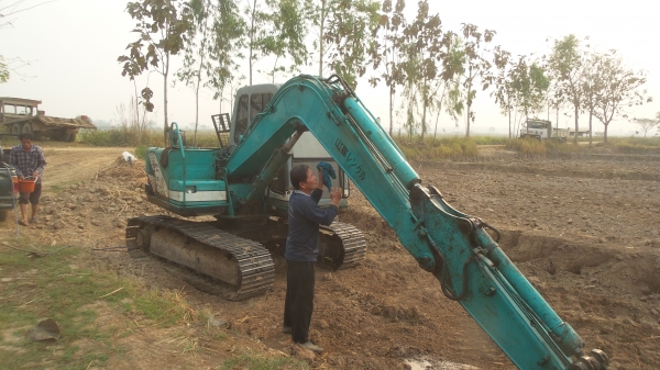 ขาย ถกKOBELCO SK60เจ้าของขายเองจะเปลี่ยน120