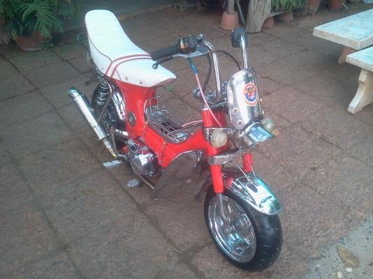 ขาย ชาลีเเต่งยุ่นล้อโต สภาพสวยๆ ราคาเบาๆ เครื่องไลฟาน 125 (เอกสารอินวอย+ใบซื้อขาย) ค่าตัว 13500 บาท สนใจทักเเชทหรือโทรสอบถามเพิ่มเติม 089-8054390 / 083-9008343 โอ๋ อยู่จังหวัด ลพบุรี