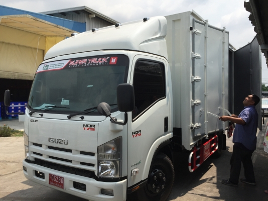 ISUZU NQR 175 รถใหม่ ราคามือสอง!! ISUZU NQR 175 รถใหม่ ราคามือสอง!!