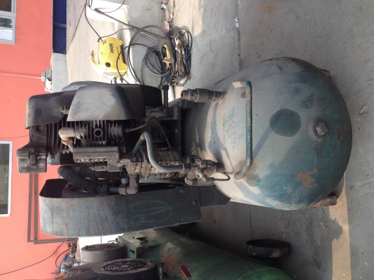 ขายปั้มลมiwata