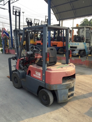 -:-*&bull;*ข า ย ร ถ ย ก นำ เ ข้ า*&bull;*-:-NISSAN NJ01M15 เครื่องเบนซิล เสาสูง3เมตร เกียร์ครัช สนใจติดต่อ 083-062-0223(ปอนด์)