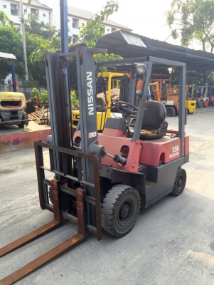 -:-*&bull;*ข า ย ร ถ ย ก นำ เ ข้ า*&bull;*-:-NISSAN NJ01M15 เครื่องเบนซิล เสาสูง3เมตร เกียร์ครัช สนใจติดต่อ 083-062-0223(ปอนด์)