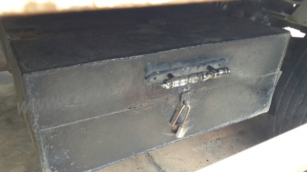 รถบรรทุกติดเครน ISUZU 6 ล้อติดเครน KATO 3 ตัน เครน 2 ชัก 3 ปอก ใช้งานไป 46,954 กิโล