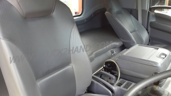 รถบรรทุกติดเครน ISUZU 6 ล้อติดเครน KATO 3 ตัน เครน 2 ชัก 3 ปอก ใช้งานไป 46,954 กิโล