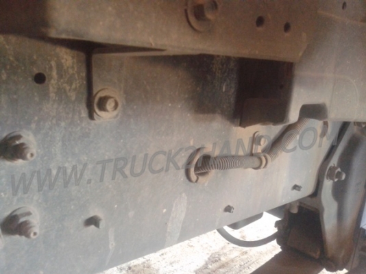 รถบรรทุกติดเครน ISUZU 6 ล้อติดเครน KATO 3 ตัน เครน 2 ชัก 3 ปอก ใช้งานไป 46,954 กิโล