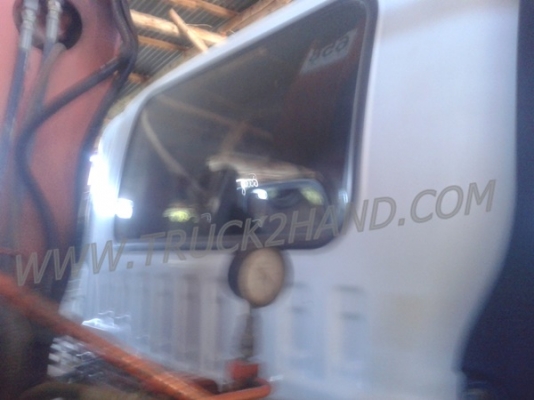 รถบรรทุกติดเครน ISUZU 6 ล้อติดเครน KATO 3 ตัน เครน 2 ชัก 3 ปอก ใช้งานไป 46,954 กิโล