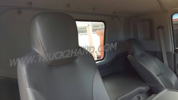 รถบรรทุกติดเครน ISUZU 6 ล้อติดเครน KATO 3 ตัน เครน 2 ชัก 3 ปอก ใช้งานไป 46,954 กิโล